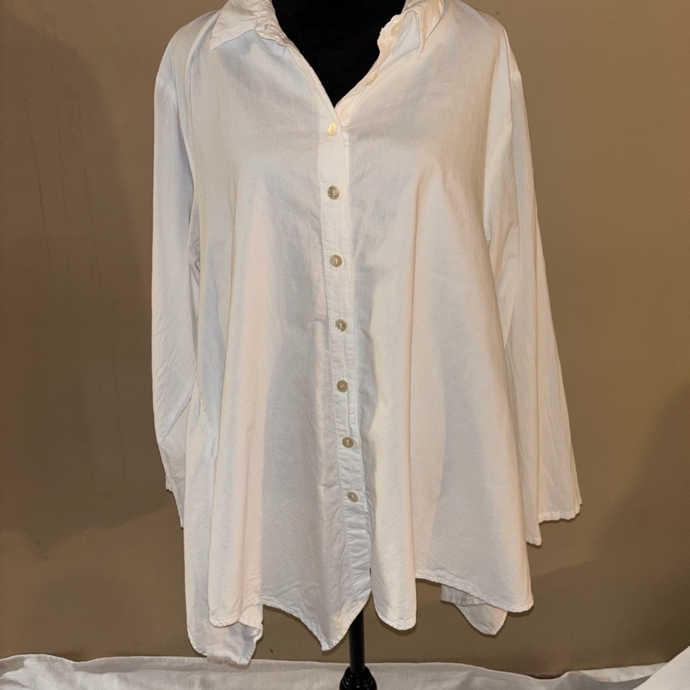 tulip White Button-Up With Detailed Button Down Back Oversized Cotton Shirt XL